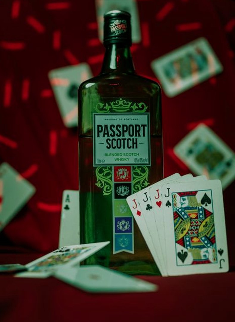 tứ sắc Kubet